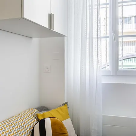 Cosy Studio At Paul Doumer, By Guestready * Бордо